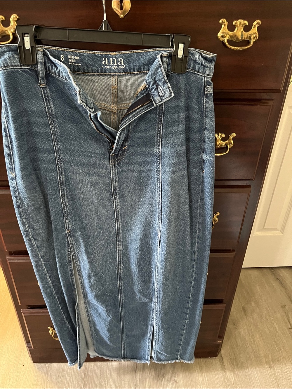 a.n.a Men's Denim Straight Jeans in Medium Blue